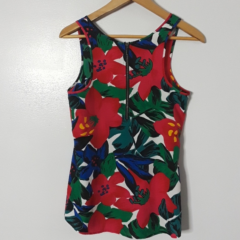 A/X ARMANI EXCHANGE HAPPY FLORAL TOP - Picture 3 of 8